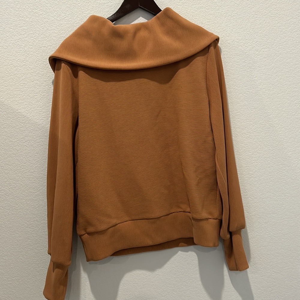 Varley - Vine Half-Zip Pullover - image 7